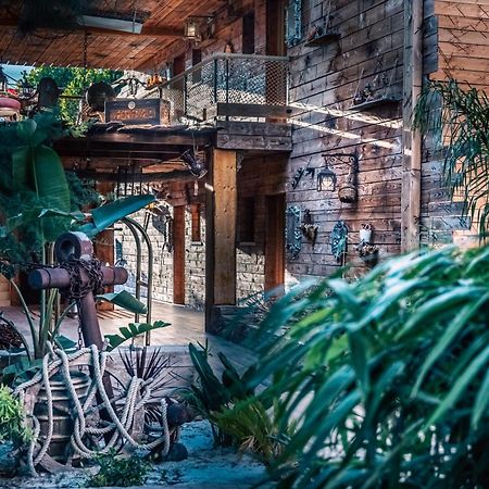 Hotel Pirates World Agde Exterior photo