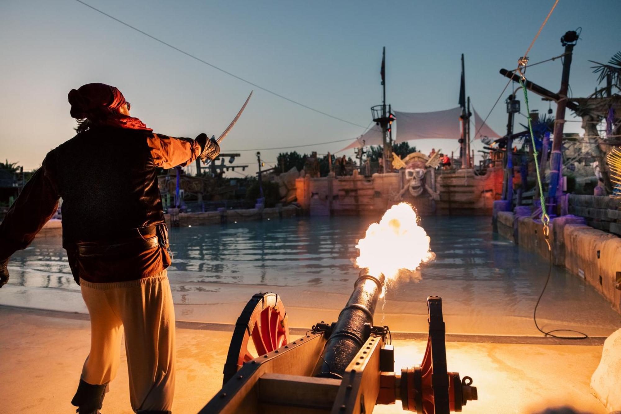 Hotel Pirates World Agde Exterior photo